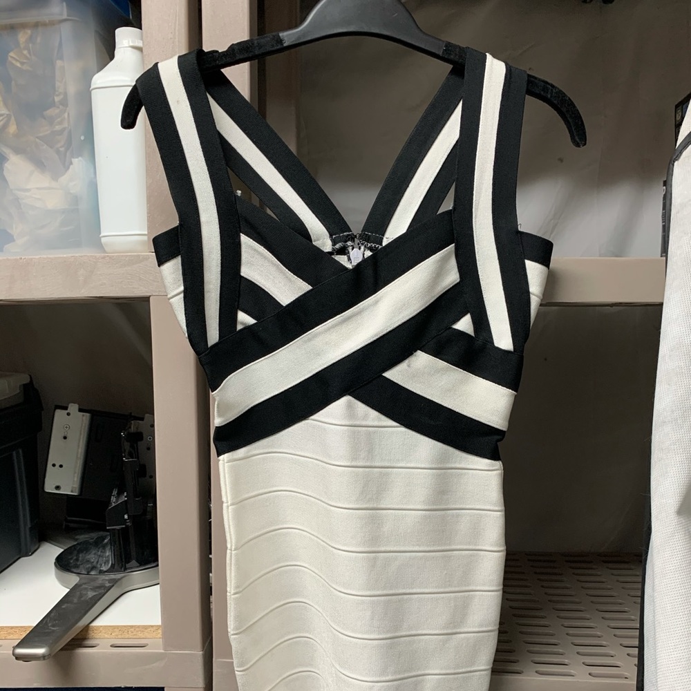 11 DRESSES FOR $200